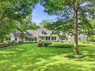 9823 Music Street, Novelty, OH 44072