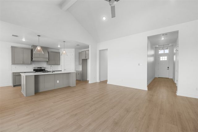 305 Boots Court, Lorena, TX 76655