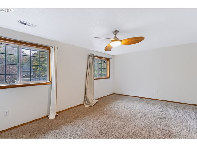10021 Ne 20TH St, Vancouver, WA 98664