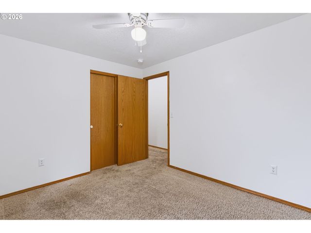 10021 Ne 20TH St, Vancouver, WA 98664