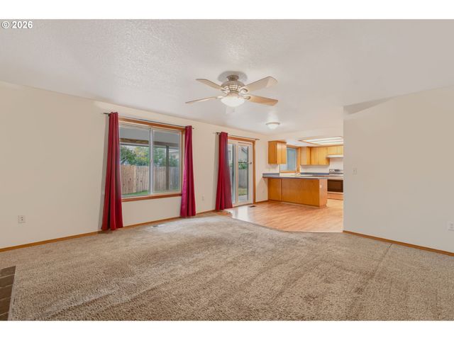 10021 Ne 20TH St, Vancouver, WA 98664