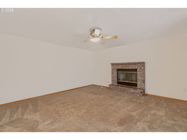 10021 Ne 20TH St, Vancouver, WA 98664