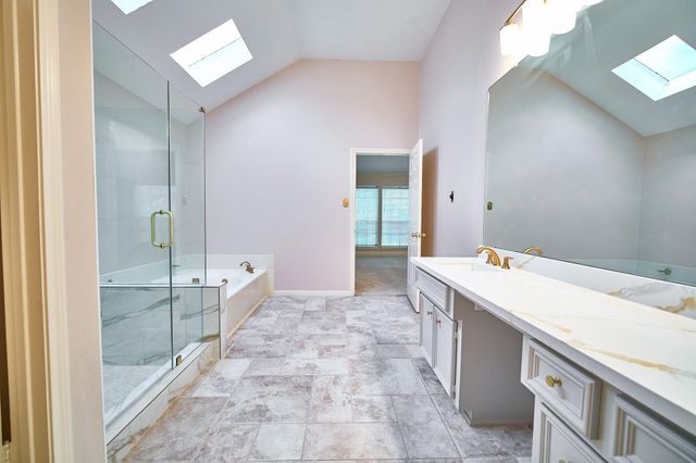 5022 Moss Run Drive, Missouri City, TX 77459