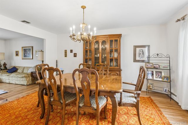 2 Garvey Drive, Hauppauge, NY 11788