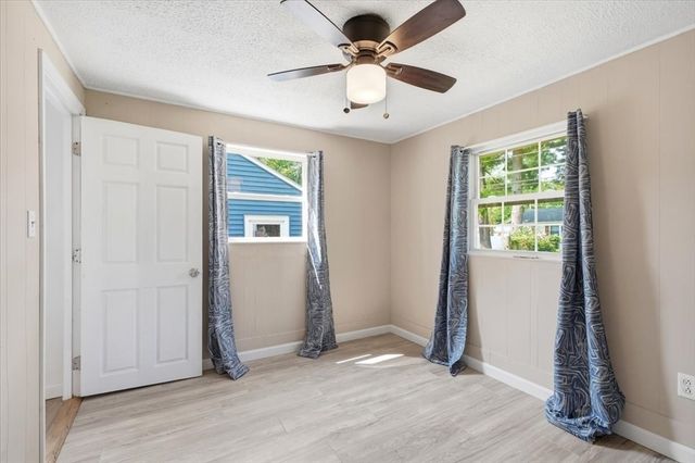 11 3rd Ave., Lakeville, MA 02347