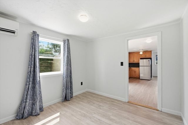 11 3rd Ave., Lakeville, MA 02347