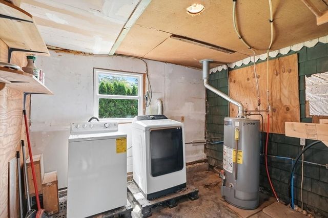 11 3rd Ave., Lakeville, MA 02347