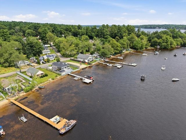 11 3rd Ave., Lakeville, MA 02347