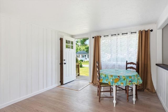 11 3rd Ave., Lakeville, MA 02347