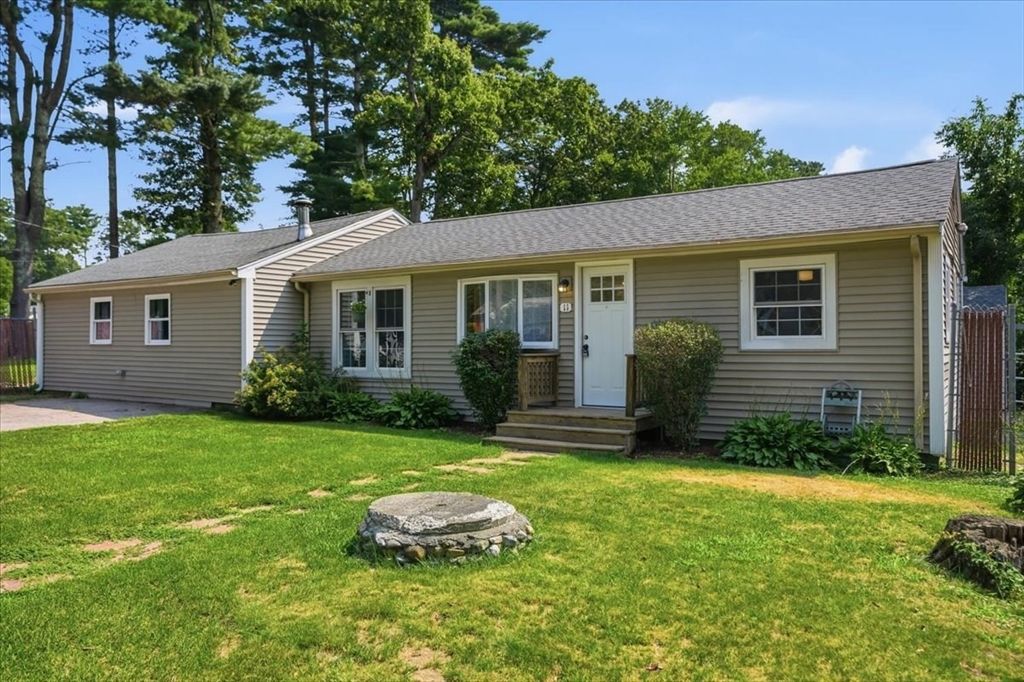 11 3rd Ave., Lakeville, MA 02347