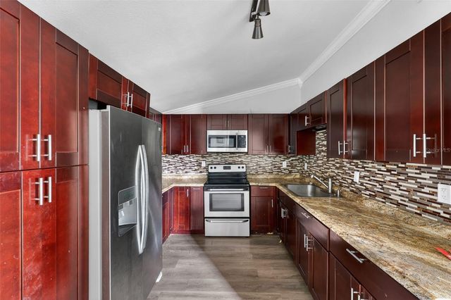 709 E CRENSHAW STREET, Tampa, FL 33604