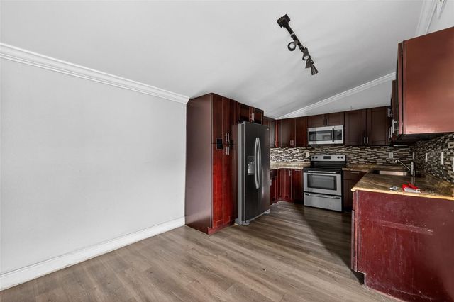 709 E CRENSHAW STREET, Tampa, FL 33604