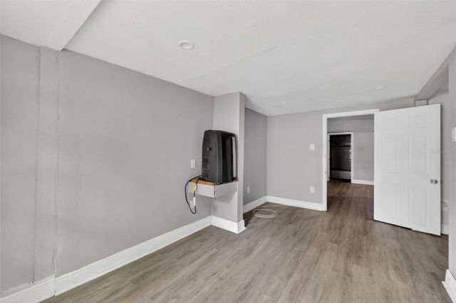 709 E CRENSHAW STREET, Tampa, FL 33604