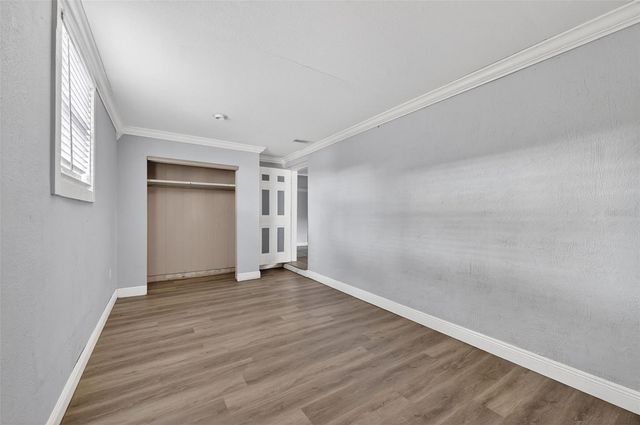 709 E CRENSHAW STREET, Tampa, FL 33604