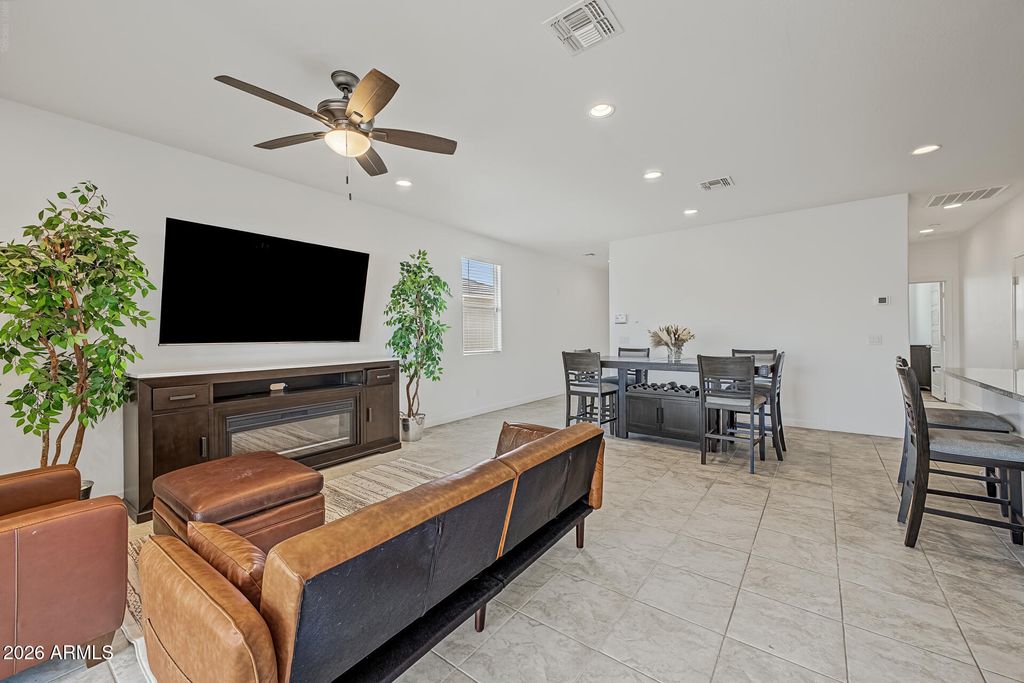 38080 W AMALFI Avenue, Maricopa, AZ 85138 — photo 3