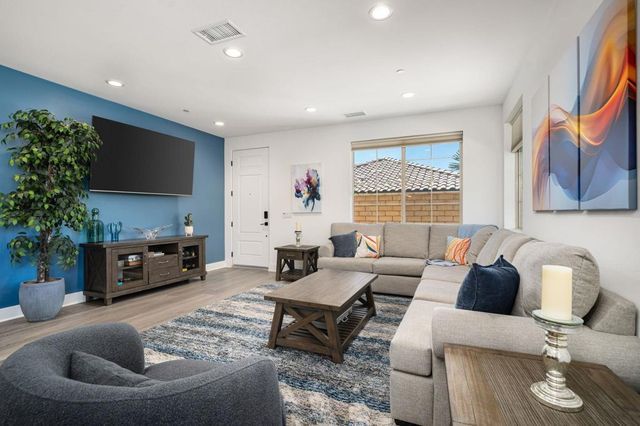 80317 Redstone Way, La Quinta, CA 92253