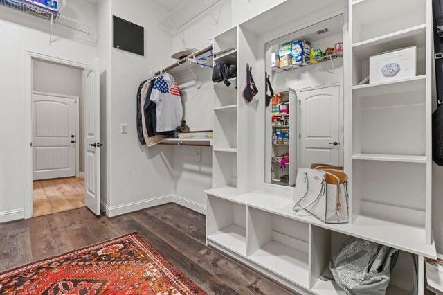 9708 Puma Trail, Godley, TX 76044