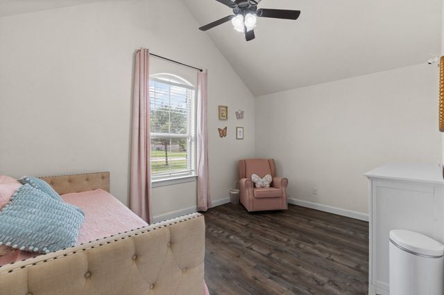 9708 Puma Trail, Godley, TX 76044