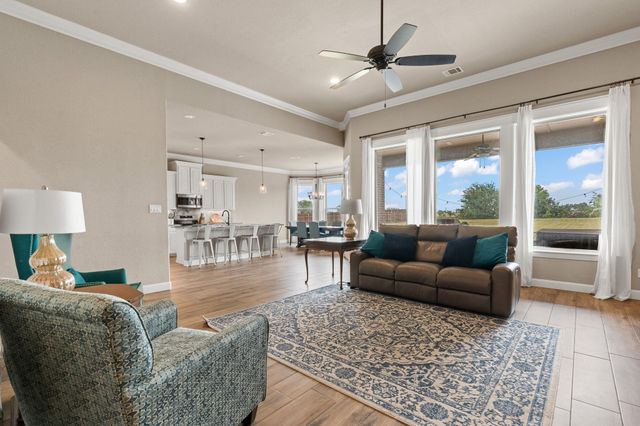 9708 Puma Trail, Godley, TX 76044