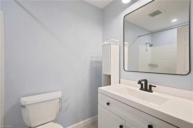 5638 Foxlake DR, North Fort Myers, FL 33917