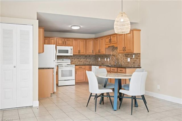 5638 Foxlake DR, North Fort Myers, FL 33917