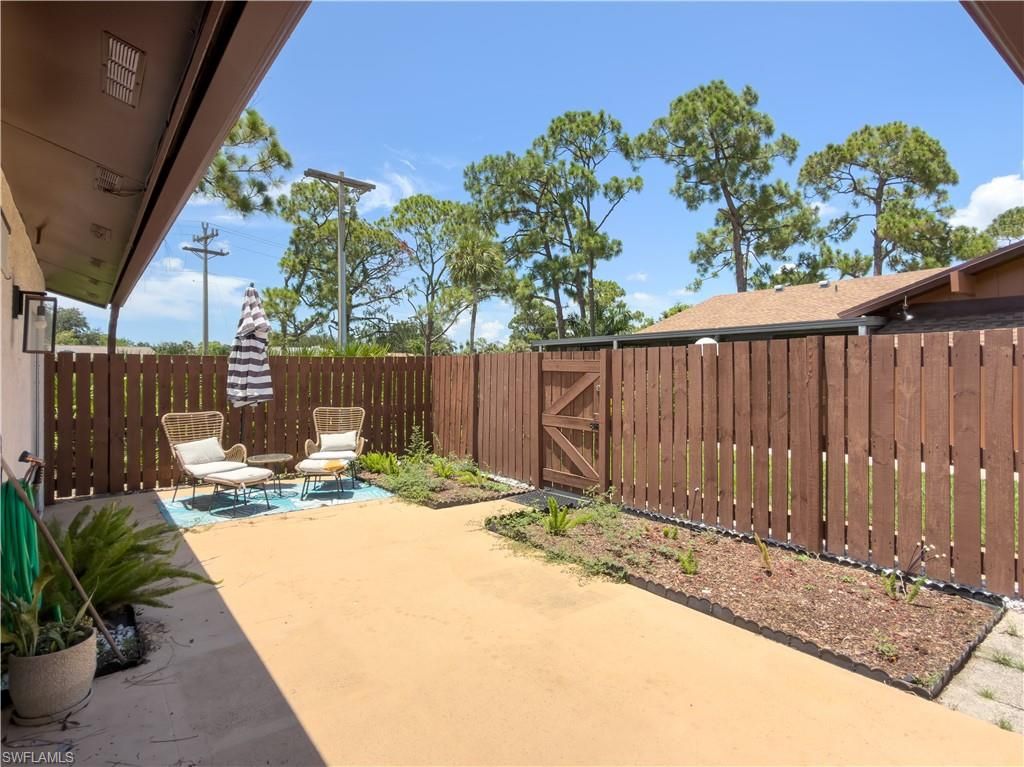 5638 Foxlake DR, NORTH FORT MYERS, FL 33917 — photo 3