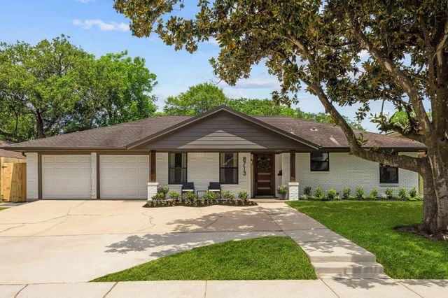 8713 Timberside Drive, Houston, TX 77025