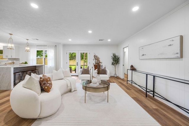 8713 Timberside Drive, Houston, TX 77025