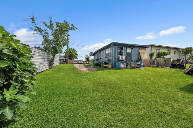 12893 Mcnair Street, Houston, TX 77015
