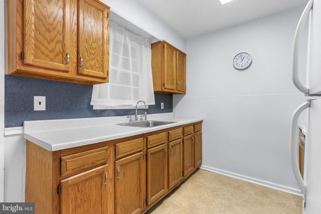 1740 BAYARD ST, Bethlehem, PA 18017