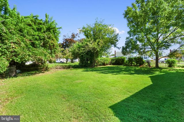 1740 BAYARD ST, Bethlehem, PA 18017