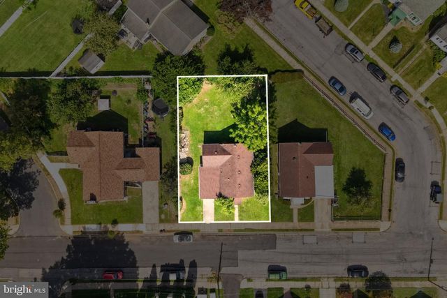 1740 BAYARD ST, Bethlehem, PA 18017