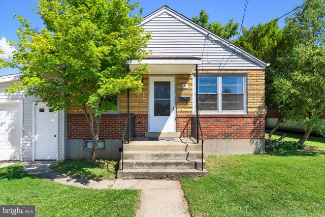 1740 BAYARD ST, Bethlehem, PA 18017