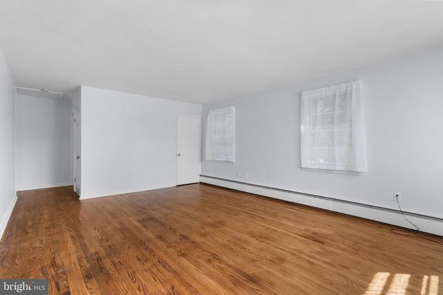 1740 BAYARD ST, Bethlehem, PA 18017