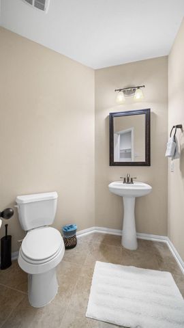 7935 Lake Commons Drive, Rosenberg, TX 77469
