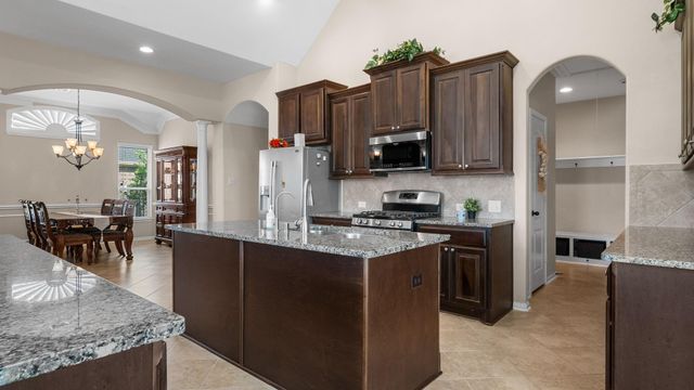 7935 Lake Commons Drive, Rosenberg, TX 77469