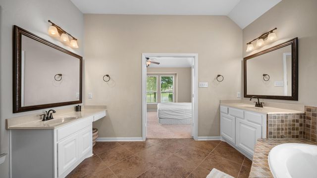 7935 Lake Commons Drive, Rosenberg, TX 77469