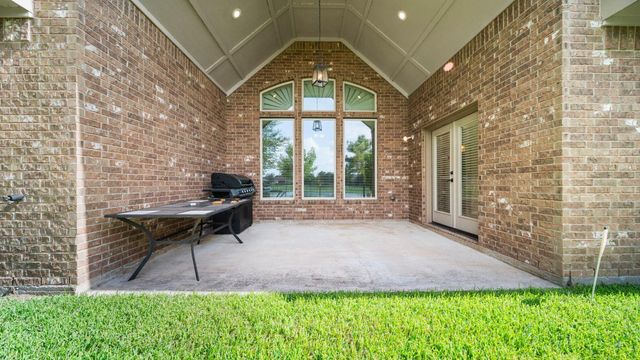 7935 Lake Commons Drive, Rosenberg, TX 77469