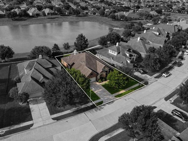 7935 Lake Commons Drive, Rosenberg, TX 77469