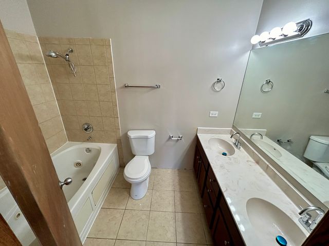 5331 S Calumet Avenue, Chicago, IL 60615