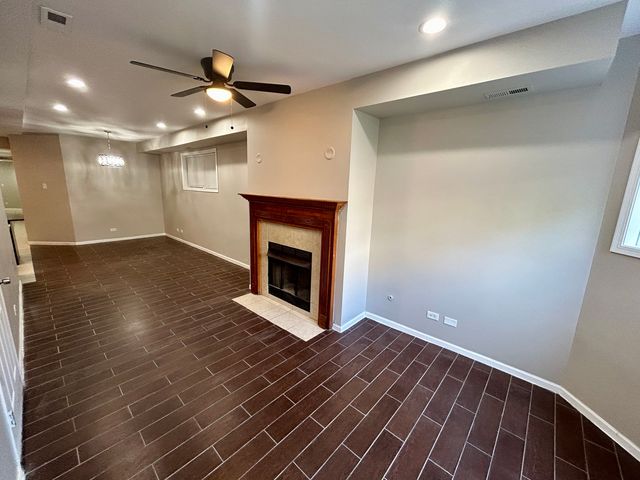 5331 S Calumet Avenue, Chicago, IL 60615