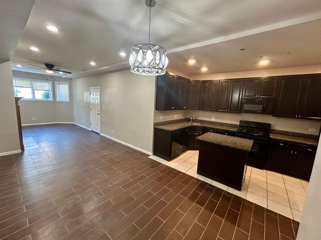 5331 S Calumet Avenue, Chicago, IL 60615