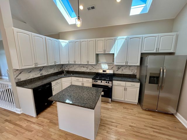 5331 S Calumet Avenue, Chicago, IL 60615