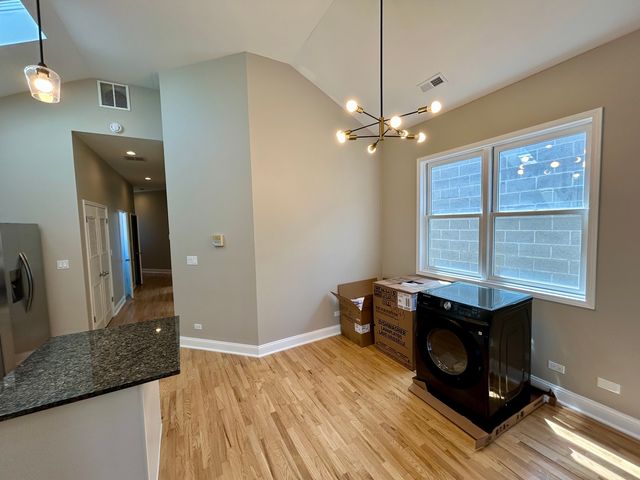 5331 S Calumet Avenue, Chicago, IL 60615