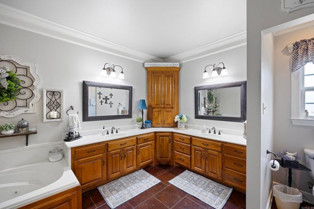 27 Woodridge Drive, Greenbrier, AR 72058