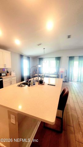 7882 ISLAND FOX Road, Jacksonville, FL 32222