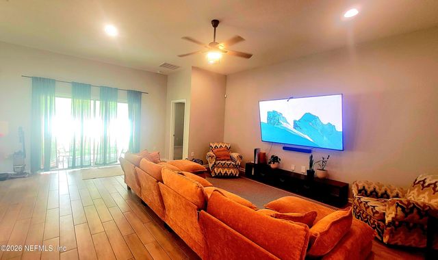 7882 ISLAND FOX Road, Jacksonville, FL 32222