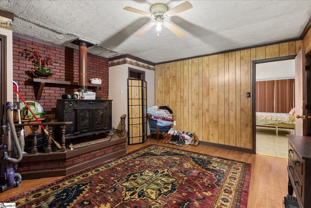 409 Silver Shoals Road, Marietta, SC 29661