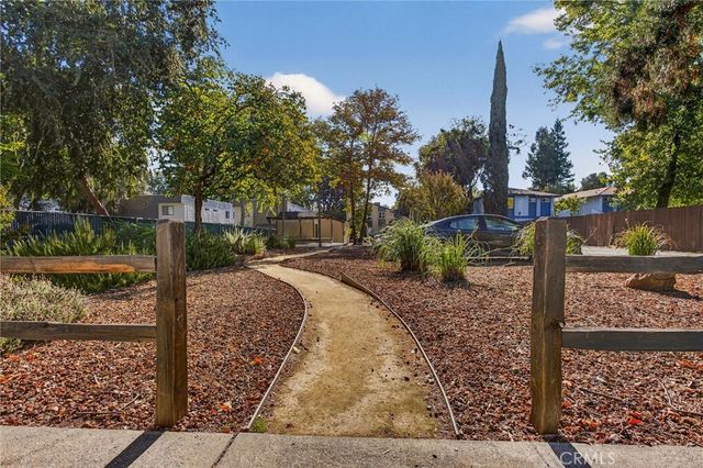 703 W 2nd, Chico, CA 95926