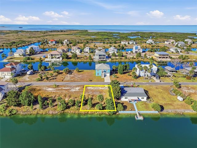 3318 GARDENIA DRIVE, Hernando Beach, FL 34607
